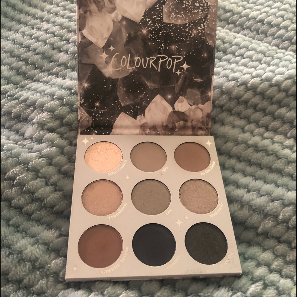 COLOURPOP Of Quartz Eye Shadow Palette